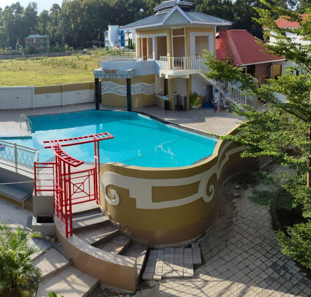 Vanbilas Family Tourism Chalsa Exterior photo